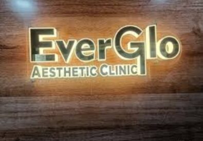 Everglo Aesthetic Cl...